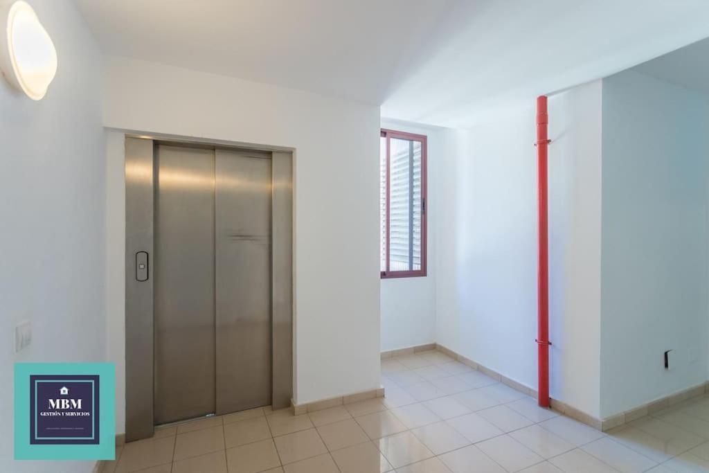 לאס פאלמס דה גראן קנאריה Martina Apartment Las Canteras-Auditorio מראה חיצוני תמונה